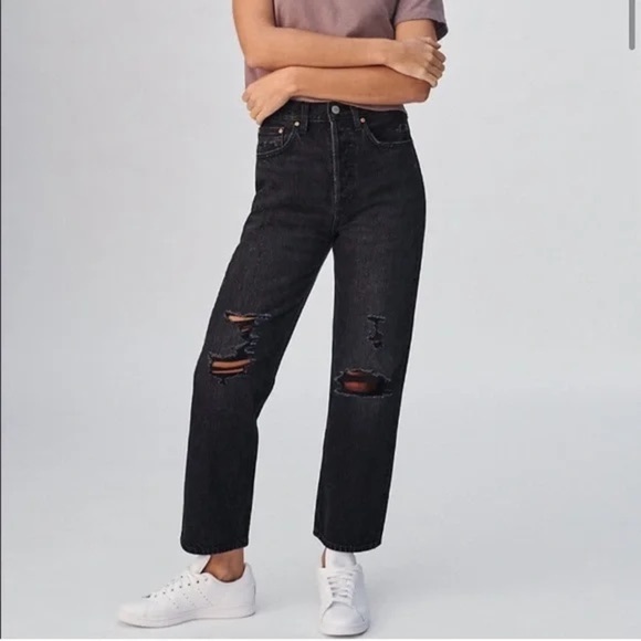 Aritzia Denim Forum Joni High Rise Loose Black Ripped Knee Jeans - Picture 1 of 9